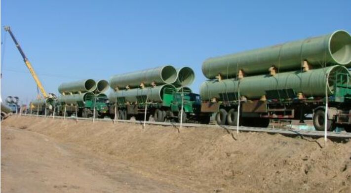 玻璃鋼夾沙管道現(xiàn)場施工實景